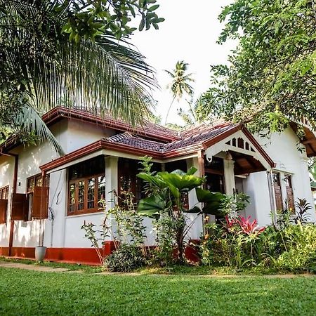 Colonial Residence Kandy Villa Exterior photo