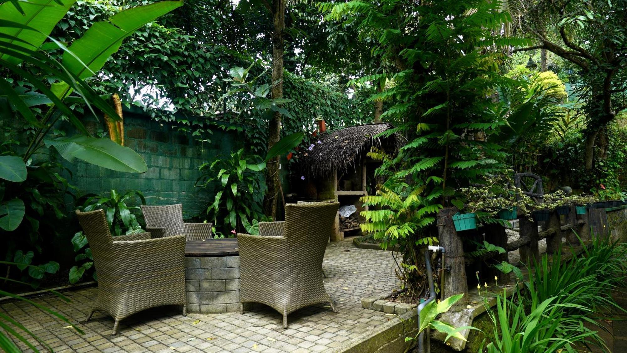Colonial Residence Kandy Villa Exterior photo
